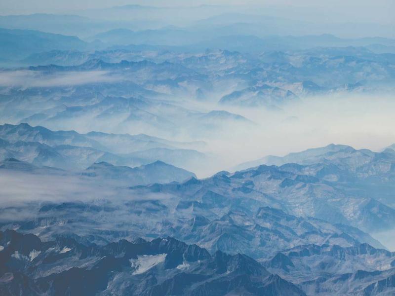 Wall-Mounted Cadillac Bed